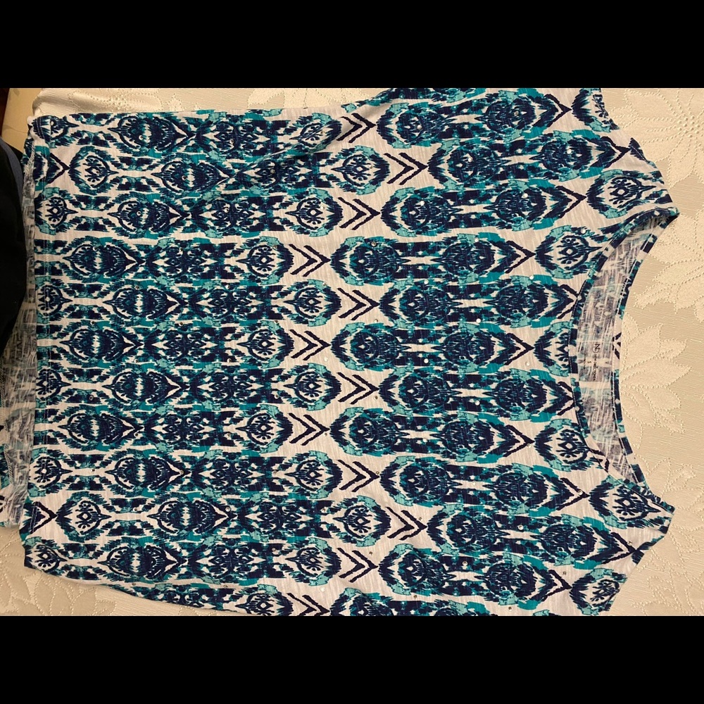 New Direction size s cold shoulder Top